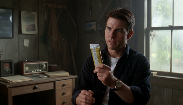 Viral Photo Tricks Fans: That's Not Jerry Maguire's Kid