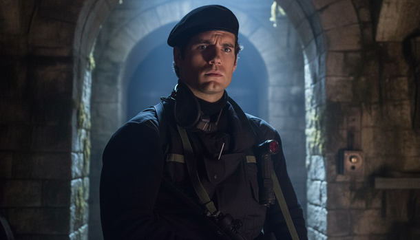 Netflix Should Revive Henry Cavill's Spy Thriller as Bond Alternative